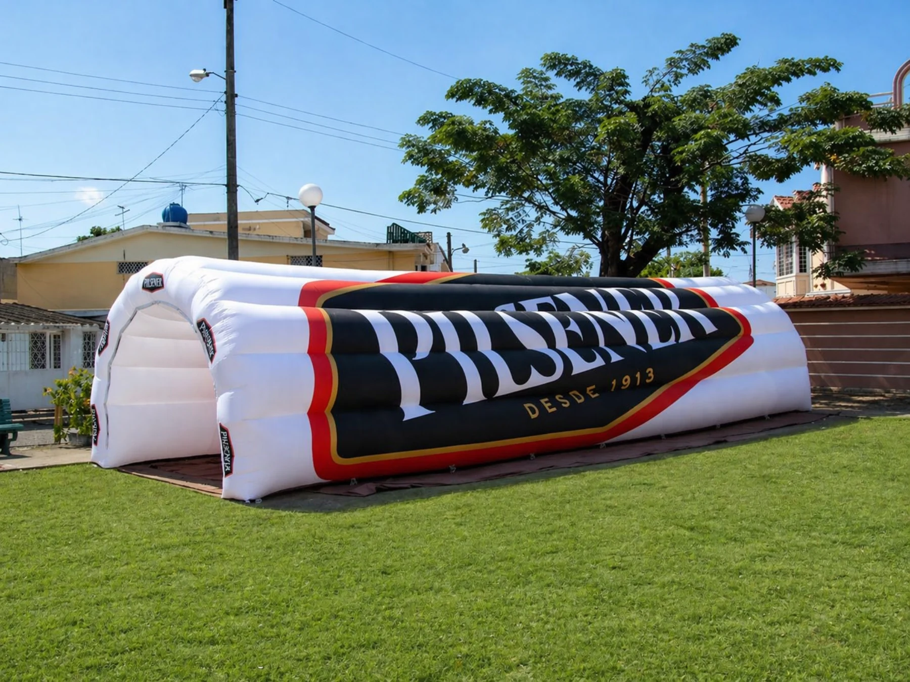 Proyecto túnel inflable Pilsener